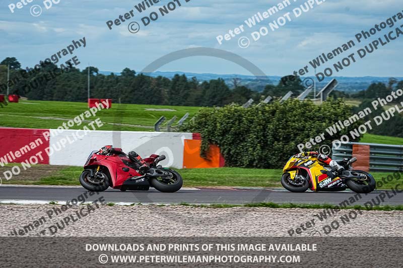 donington no limits trackday;donington park photographs;donington trackday photographs;no limits trackdays;peter wileman photography;trackday digital images;trackday photos